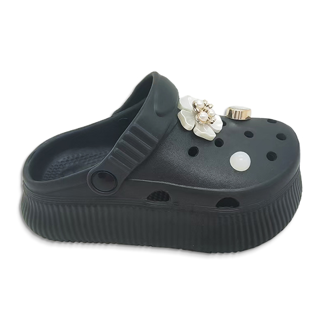 Kid’s EVA Garden Shoes Thick Bottom Comfortable Barefoot Summer Outdoor Recreational Sandals