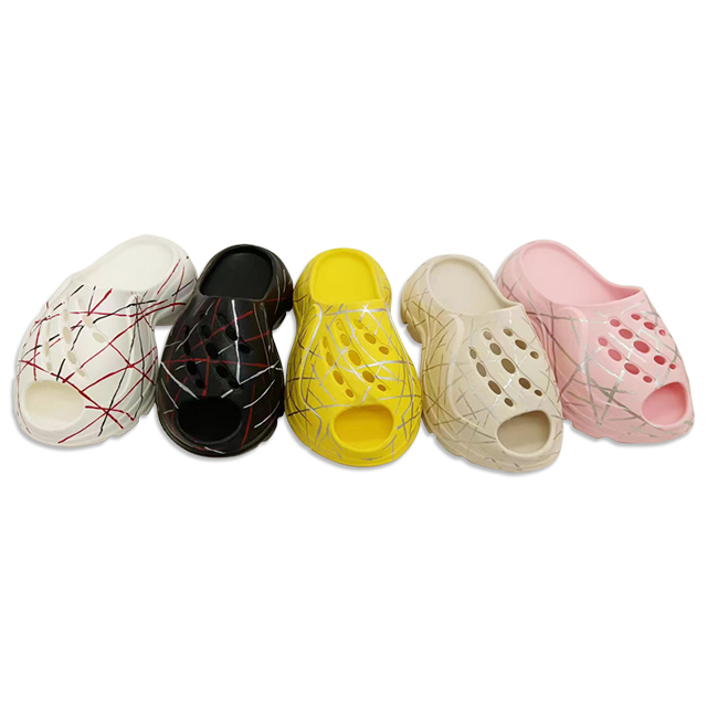 EVA Soft Sole Women's Shoes Outdoor Beach Shoes Girl's Slippers Multiple Colors with Thick Bottom