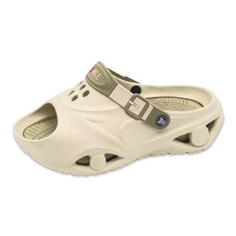 Men's EVA Beach Sandals Outdoor Shoes with Platform Style Soft-soled Summer Garden Shoes