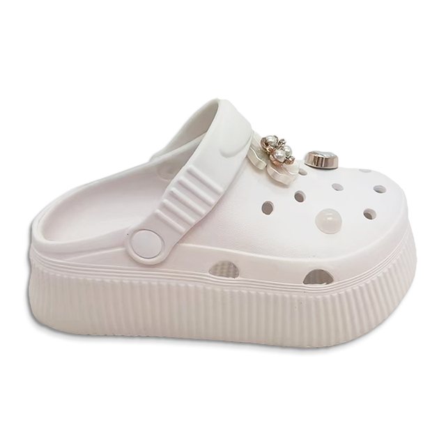 Kid’s EVA Garden Shoes Thick Bottom Comfortable Barefoot Summer Outdoor Recreational Sandals