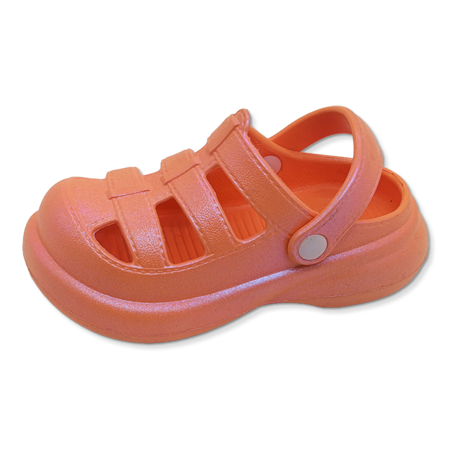 EVA Kids Garden Clogs Slippers Summer Clogs Children's Fashion Trend Sandal Outdoor Wearing with Polarized Color