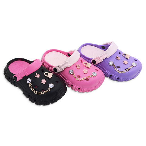Kid's EVA Clogs Shoes Fashion Girls Shoes Sandals with Exquisite Accessories on The Shoe Upper