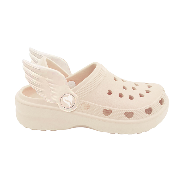 Women’s Slippers EVA Shoes Heart-shaped Hole Garden Shoes Decorate with Wings Cute And Fashionable