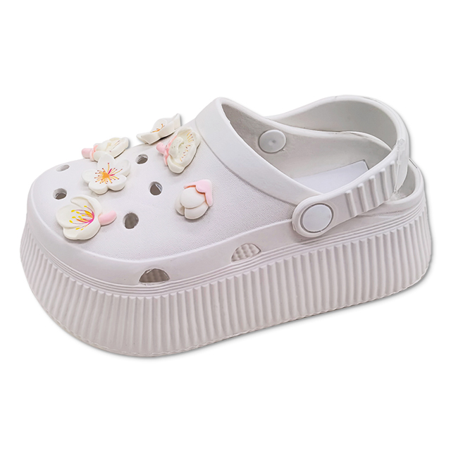 Children’s EVA Clog Shoes Decorated with Cherry Blossoms Thick Sole Breathable And Height-Increasing for Girls Outdoor Wear