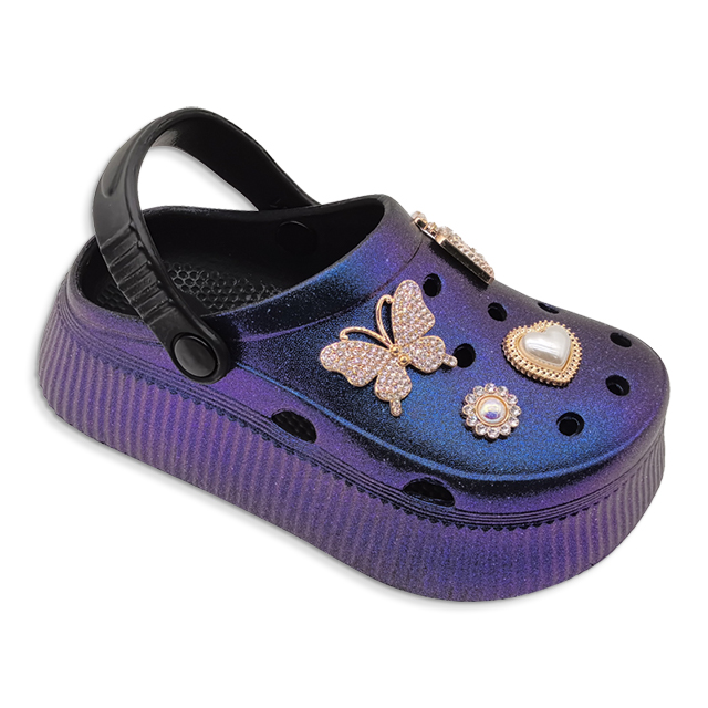 Kid‘s EVA Garden Shoes with Thick Bottom Outdoor Soft Beach Shoes for Girls Children Sandals