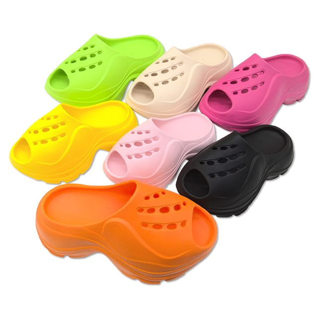 EVA Soft Sole Women's Shoes Outdoor Beach Shoes Girl's Slippers Colorful Solid Color with Thick Bottom 