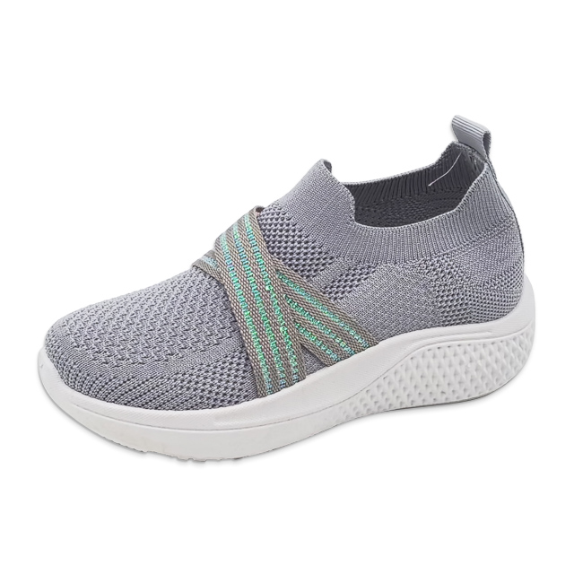 Children's Injection Shoes Flying Knitted Mesh Girls Casual Walking Shoes With Thick Soled