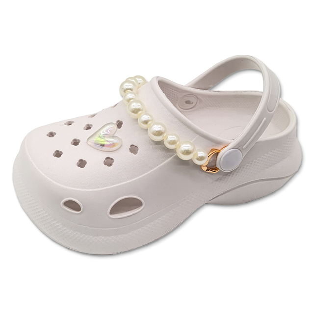 EVA Fashion Garden Shoes Girls Soft Non-Slip Slippers with Pearl Chain For Girls