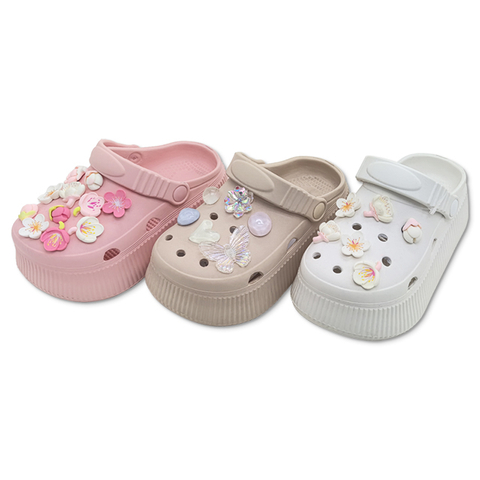 Children’s EVA Clog Shoes Decorated with Cherry Blossoms Thick Sole Breathable And Height-Increasing for Girls Outdoor Wear