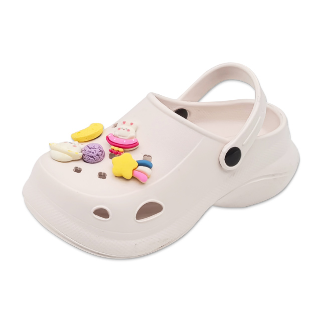 Kid's EVA Garden Shoes Thick Sole Fashion Slippers With Cute Decorations