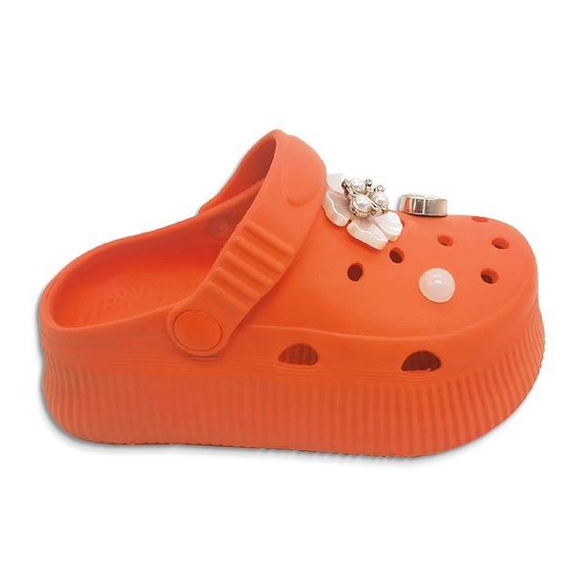 Kid’s EVA Garden Shoes Thick Bottom Comfortable Barefoot Summer Outdoor Recreational Sandals