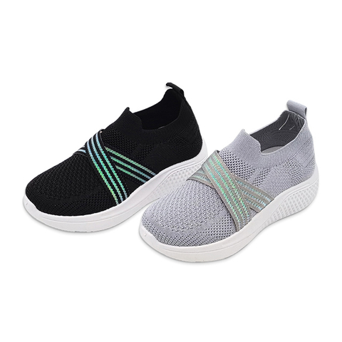 Children's Injection Shoes Flying Knitted Mesh Girls Casual Walking Shoes With Thick Soled